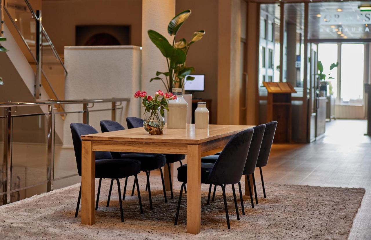 Westcord Hotel Schylge Екстер'єр фото